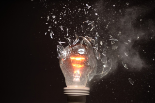 Gluhbirnen / Glass Bulbs